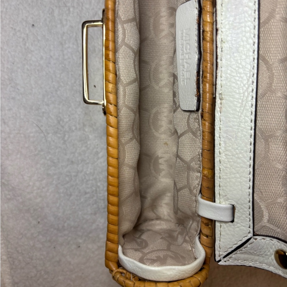 Micheal Michael Kors White and Tan Rattan Clutch EUC - Picture 10 of 12